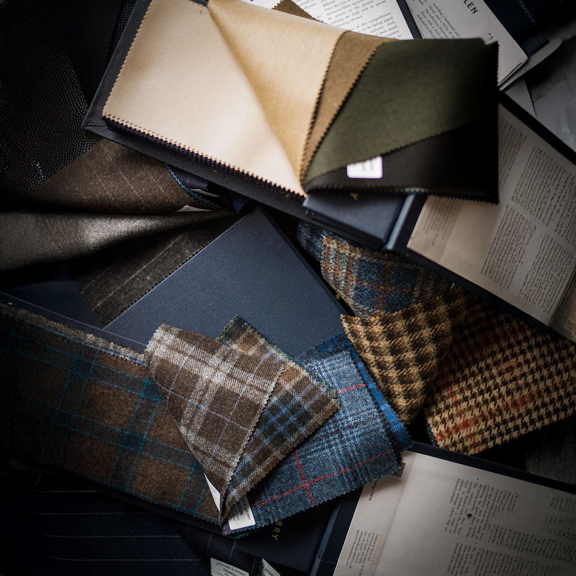 رسم خامات الأقمشة في تصميم الأزياء الرقمية باستخدام برنامج Procreate